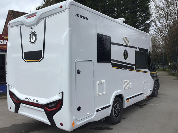 Benimar Mileo 286 External Rear