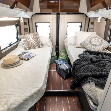 Admiral 6.3 Rear Bedroom