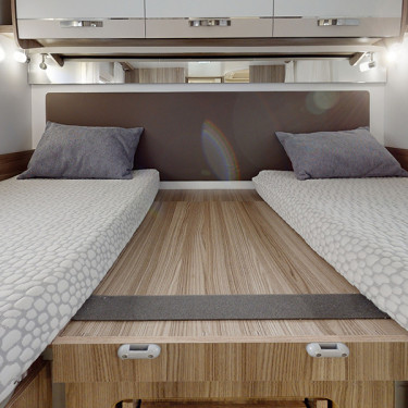 Benimar Tessoro 463 Bedroom